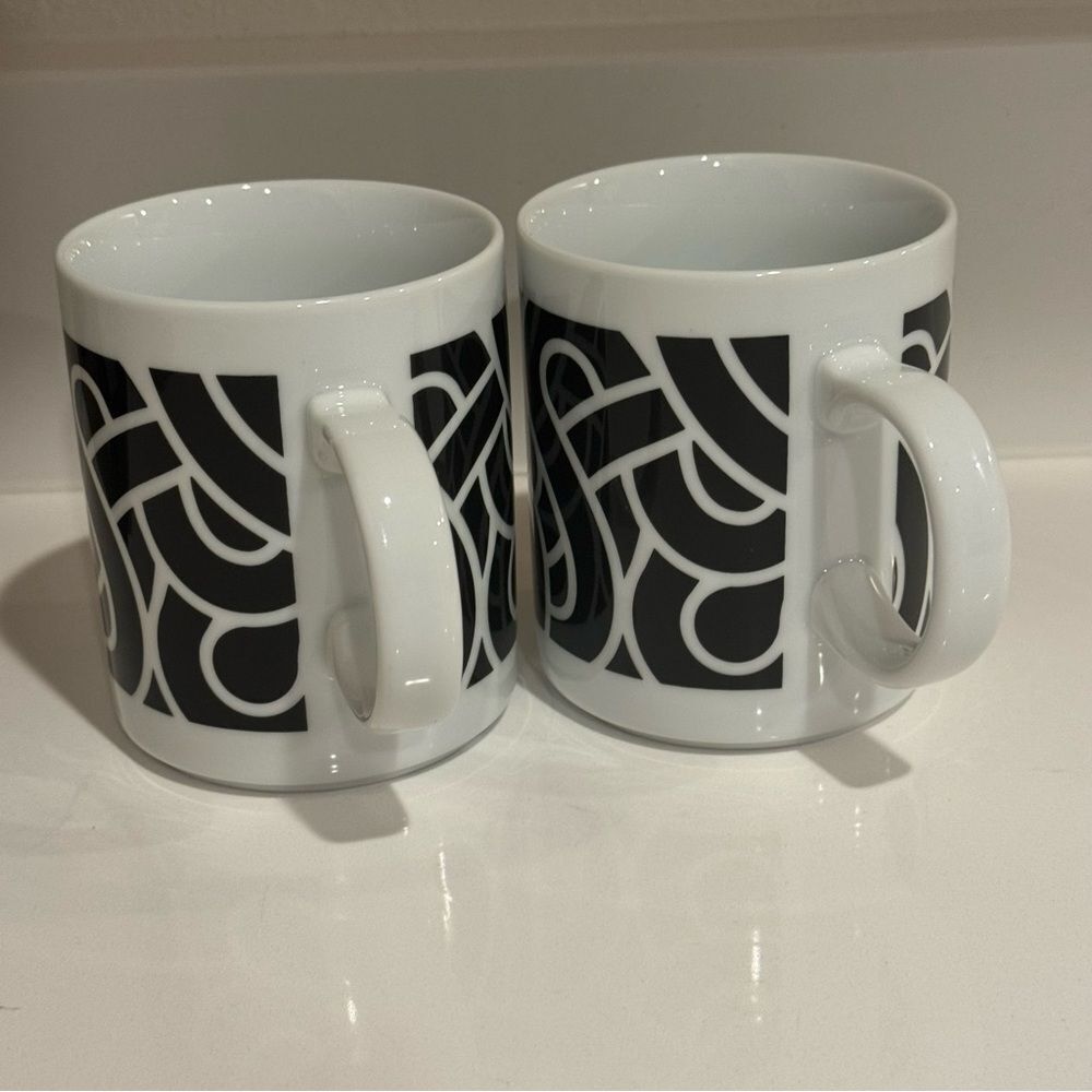 IKEA SÖTRÖNN Black and White Mug Set of 2 - Picture 3 of 5